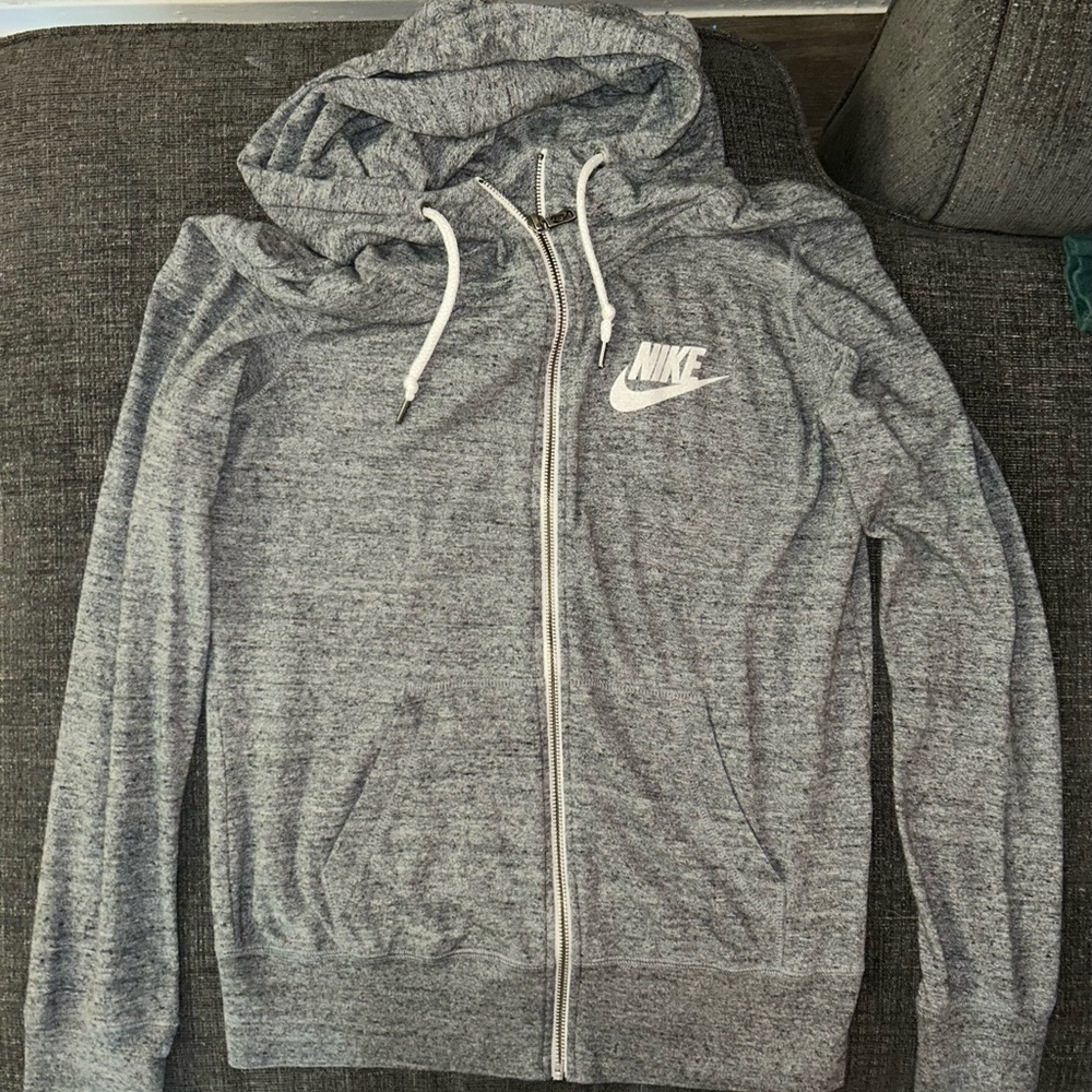 Women’s Nike hoodie⭐️FINAL OFFER